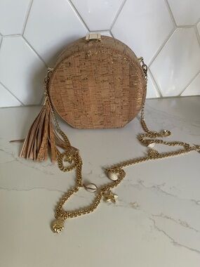 Round Cork Crossbody Bag with Gold Chain and Tassel - Natural